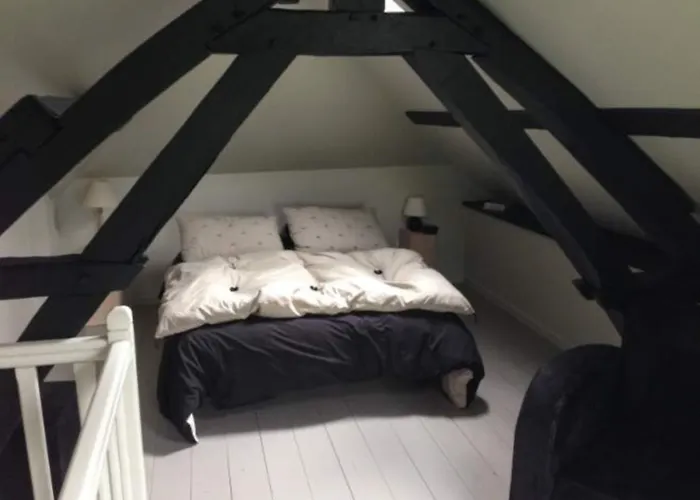 Le Clos Des Hautes Loges 3*