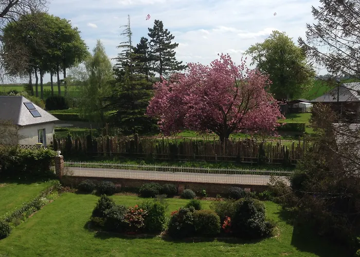 Bed & Breakfast Le Clos Des Hautes Loges 3*